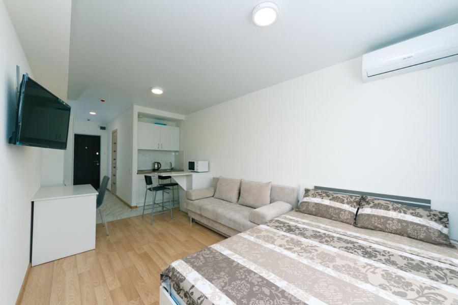 Appartement Cozy Smarthouse à Kiev Extérieur photo